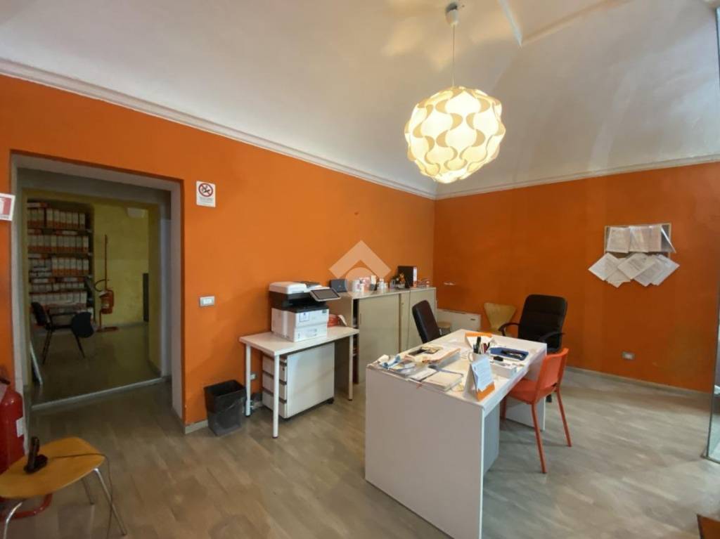 negozio in affitto a Castiglione delle Stiviere