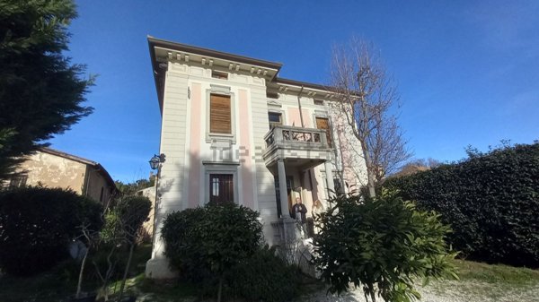 casa indipendente in affitto a Castiglione delle Stiviere