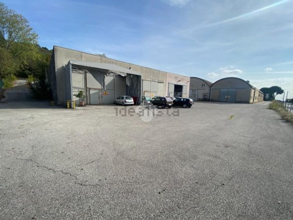 locale di sgombero in affitto a Castiglione delle Stiviere
