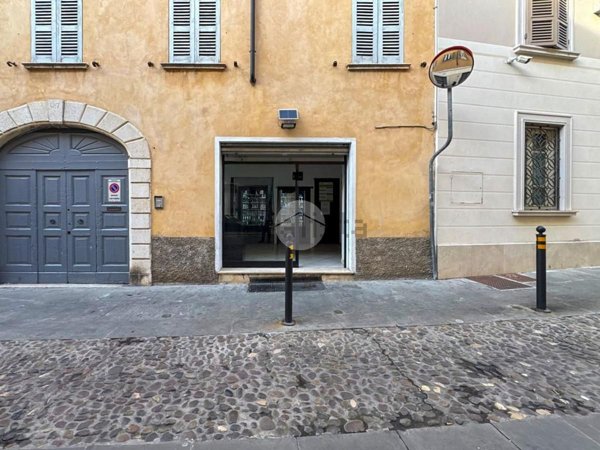 negozio in affitto a Castiglione delle Stiviere