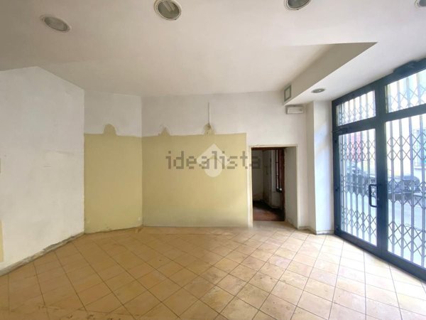 locale commerciale in affitto a Castiglione delle Stiviere