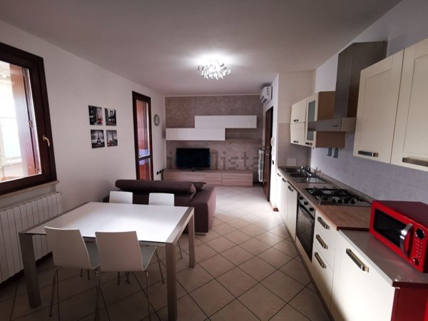 appartamento in affitto a Curtatone