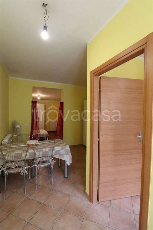 appartamento in affitto a Curtatone