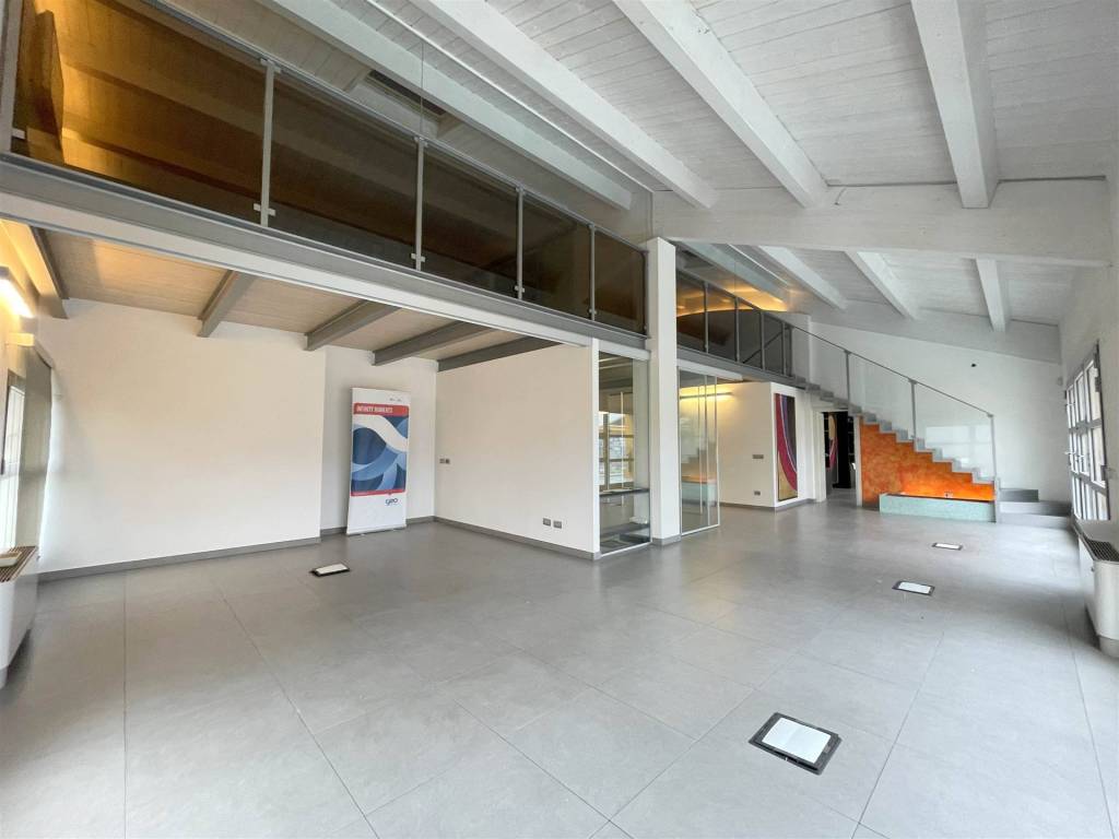 ufficio in affitto a Curtatone