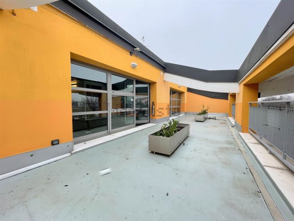 ufficio in affitto a Curtatone