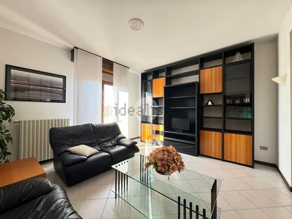 appartamento in affitto a Curtatone