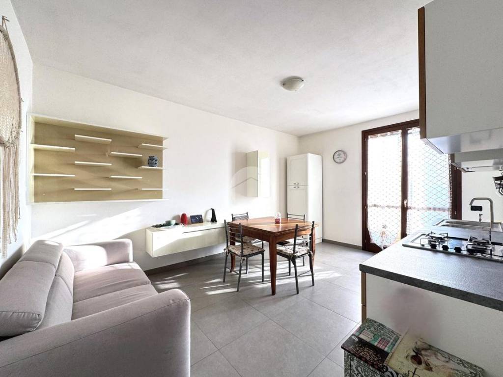 appartamento in affitto a Curtatone