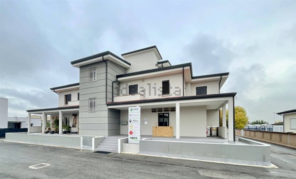 ufficio in affitto a Curtatone