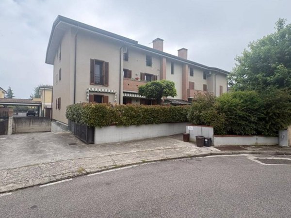appartamento in affitto a Curtatone