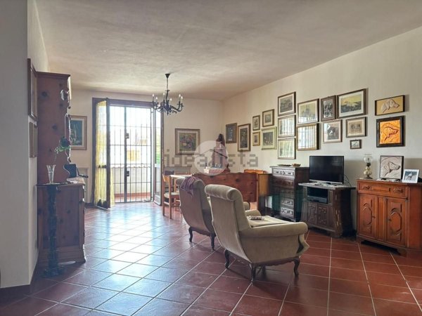 casa indipendente in affitto a Curtatone