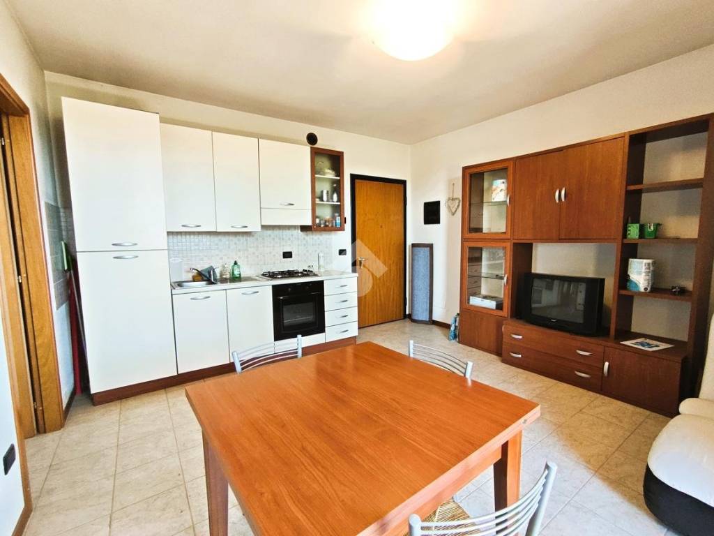 appartamento in affitto a Curtatone
