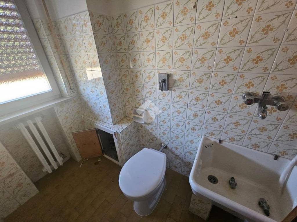 appartamento in affitto a Goito in zona Marsiletti