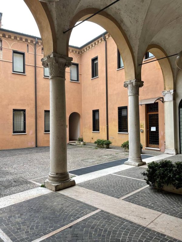 appartamento in affitto a Mantova in zona Centro Storico
