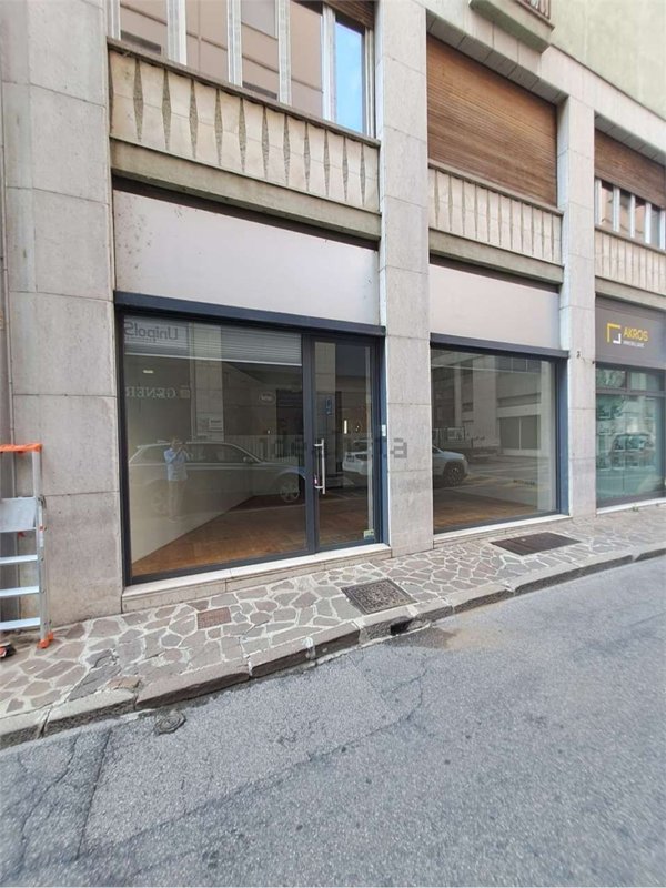 negozio in affitto a Mantova in zona Centro Storico