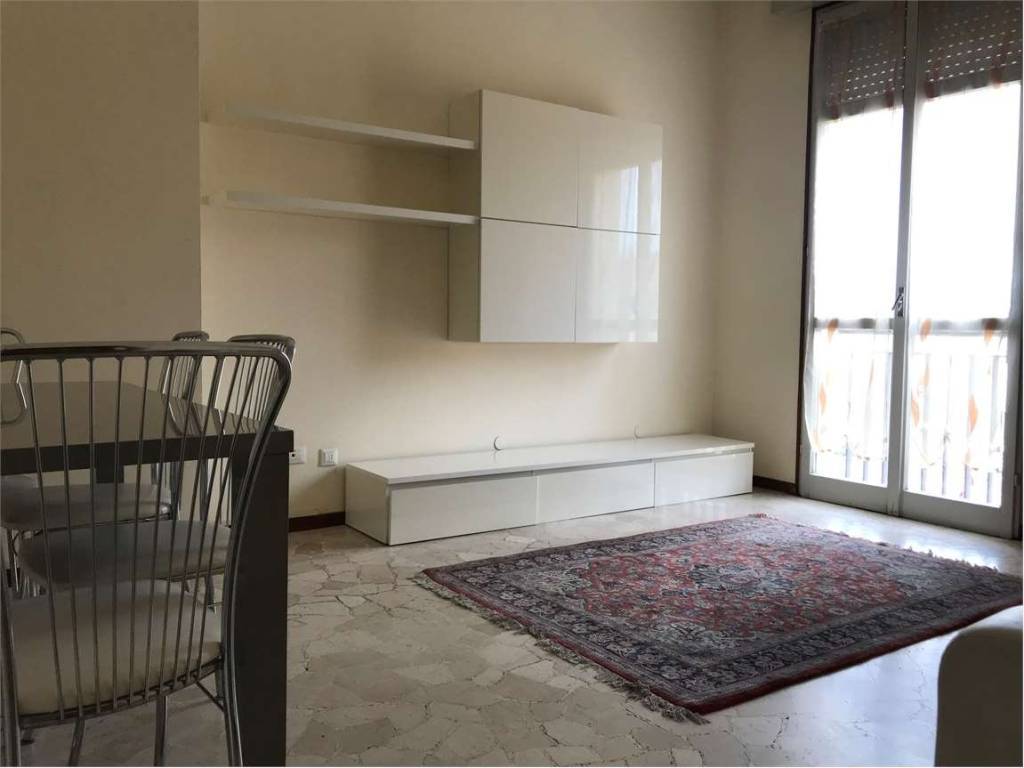 appartamento in affitto a Mantova