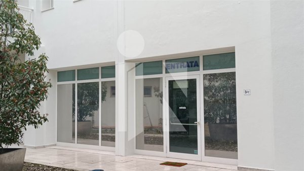 negozio in affitto a Mantova in zona Valletta Paiolo