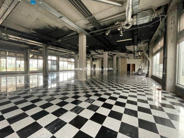 locale commerciale in affitto a Mantova in zona Formigosa