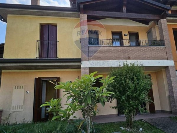 appartamento in affitto a Mantova in zona Castelnuovo