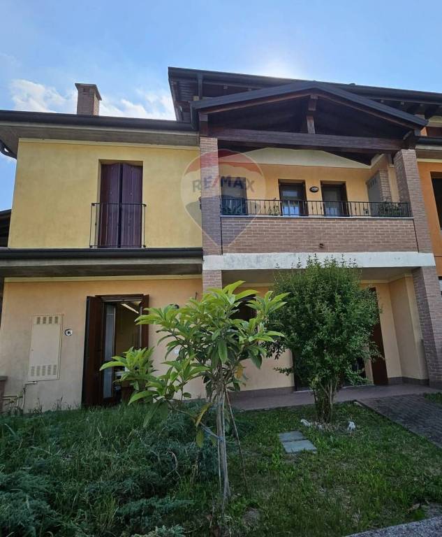 appartamento in affitto a Mantova in zona Castelnuovo