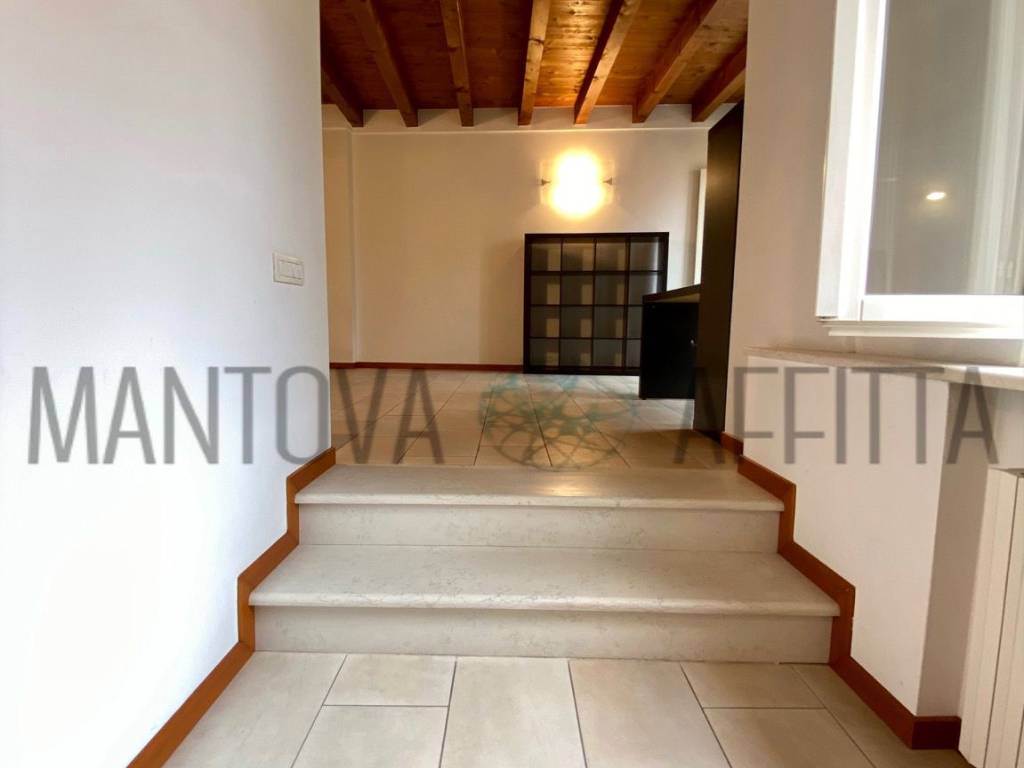 appartamento in affitto a Mantova in zona Virgiliana