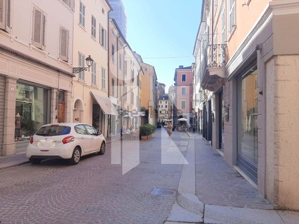 negozio in affitto a Mantova in zona Centro Storico