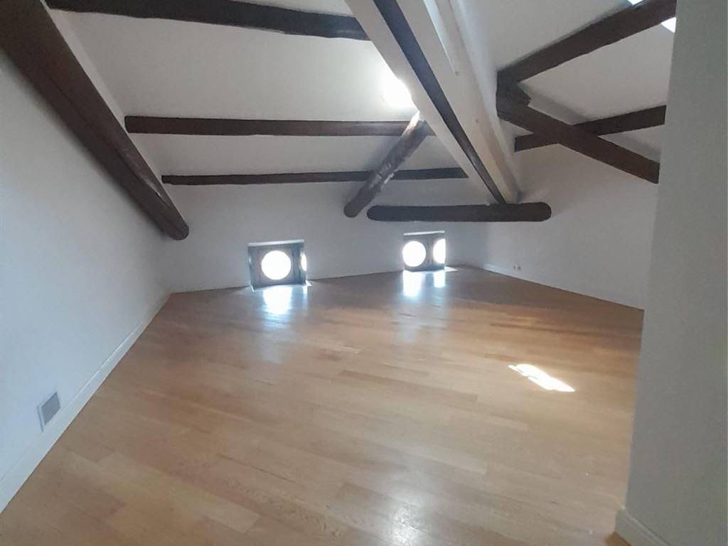 appartamento in affitto a Mantova in zona Corso Vittorio Emanuele II