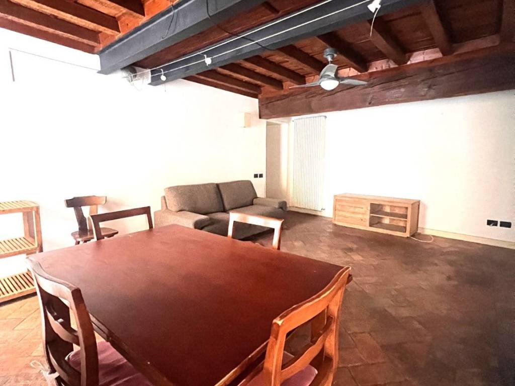 appartamento in affitto a Mantova in zona Centro Storico