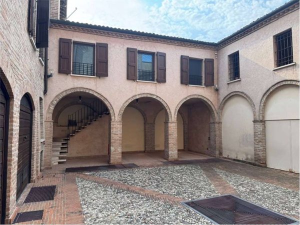 appartamento in affitto a Mantova