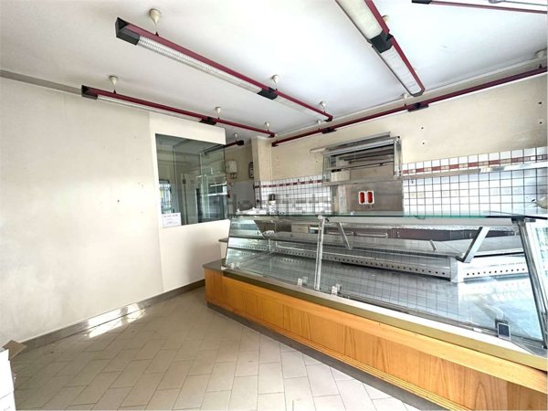 negozio in affitto a Mantova in zona Centro Storico