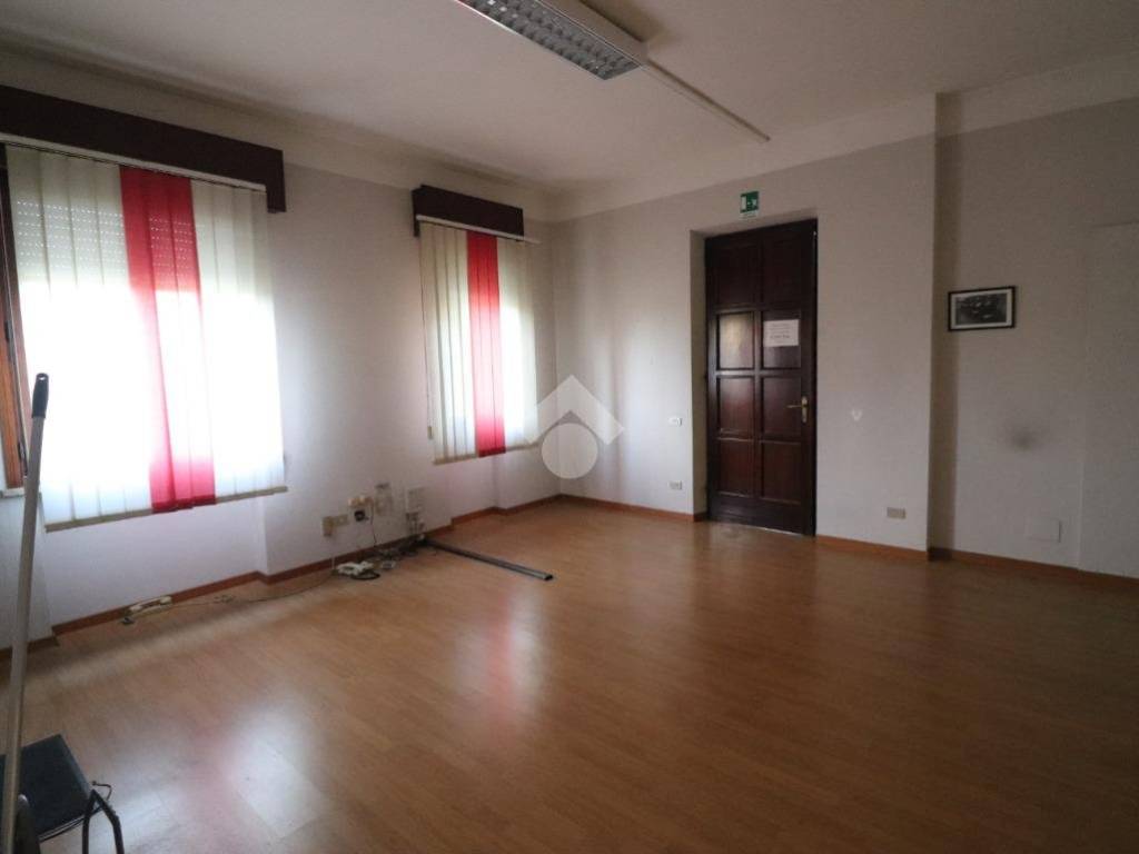 appartamento in affitto a Mantova in zona Lunetta-Frassino