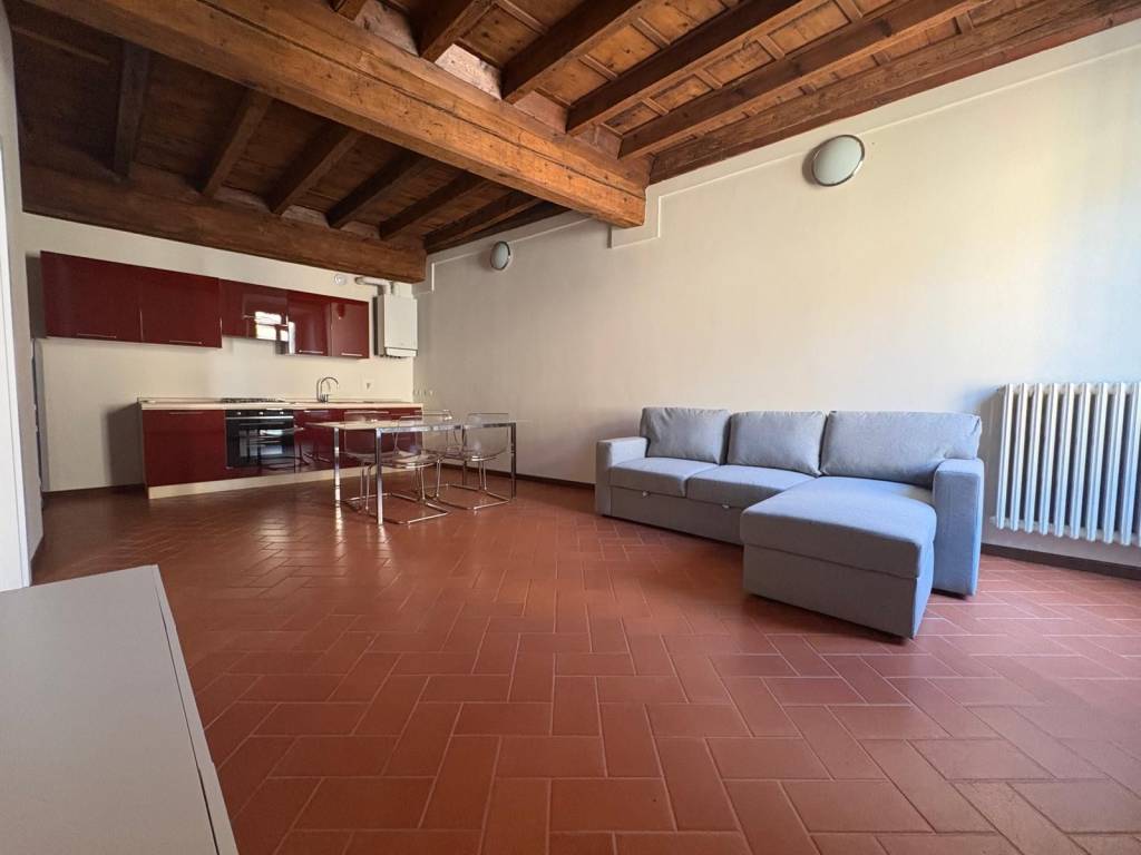 appartamento in affitto a Mantova in zona Centro Storico