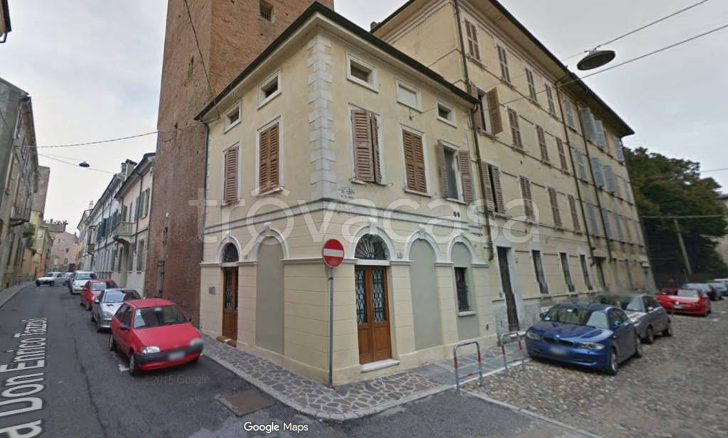 negozio in affitto a Mantova in zona Centro Storico