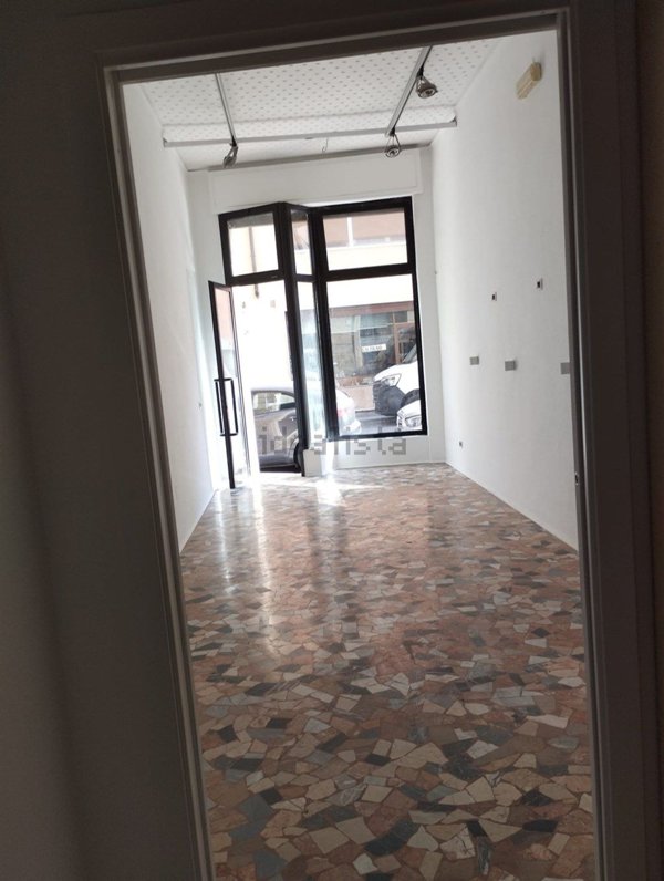 negozio in affitto a Mantova in zona Centro Storico