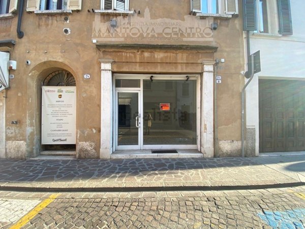 ufficio in affitto a Mantova in zona Centro Storico