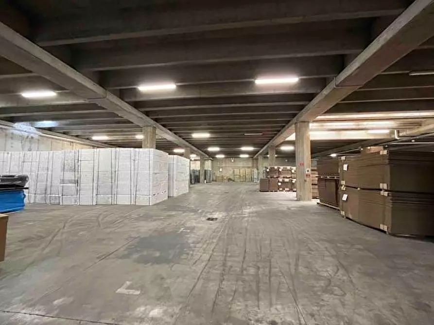 locale di sgombero in affitto a Mantova in zona Centro Storico