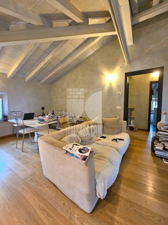 appartamento in affitto a Mantova in zona Centro Storico