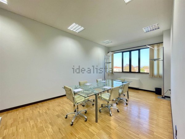 ufficio in affitto a Mantova in zona Belfiore