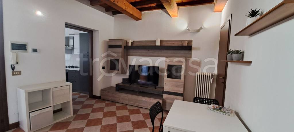 appartamento in affitto a Mantova