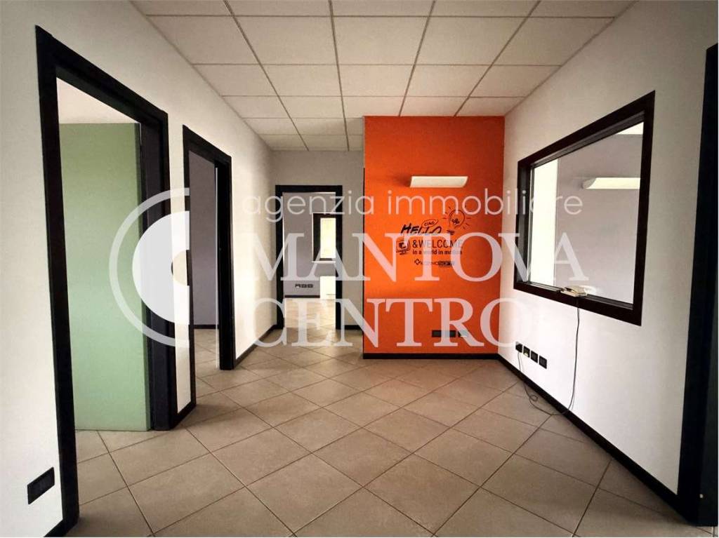 ufficio in affitto a Mantova in zona Chiesanuova