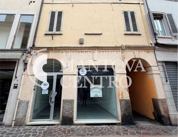 negozio in affitto a Mantova in zona Centro Storico