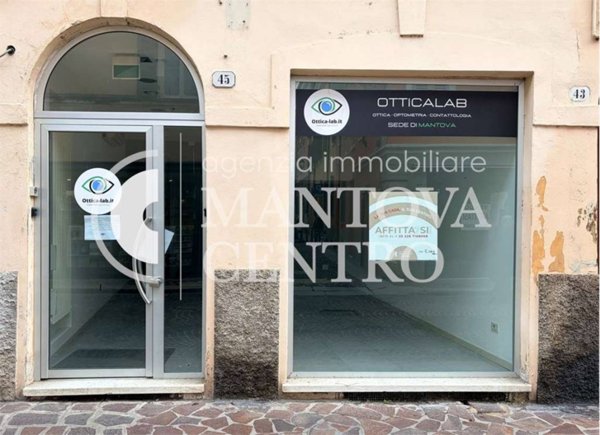 negozio in affitto a Mantova in zona Centro Storico