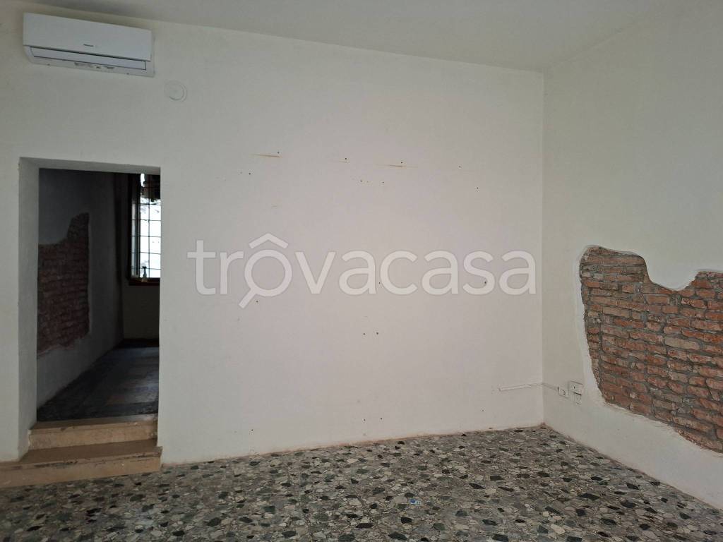 appartamento in affitto a Mantova in zona Centro Storico