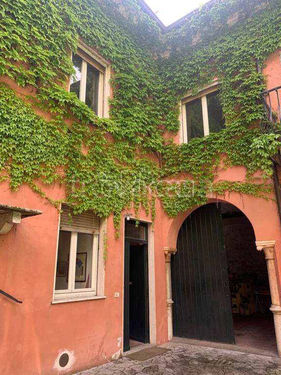 appartamento in affitto a Mantova