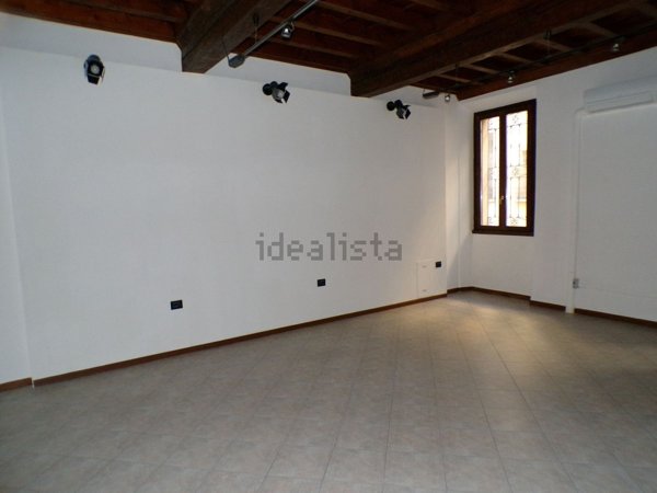 ufficio in affitto a Mantova