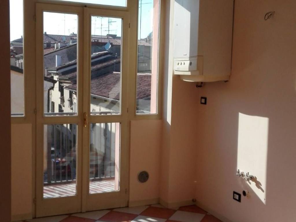 appartamento in affitto a Mantova