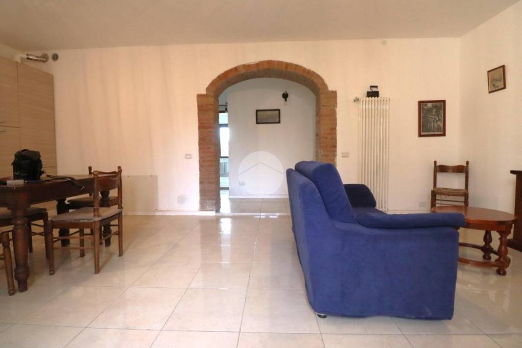 appartamento in affitto a Mantova in zona Lunetta-Frassino