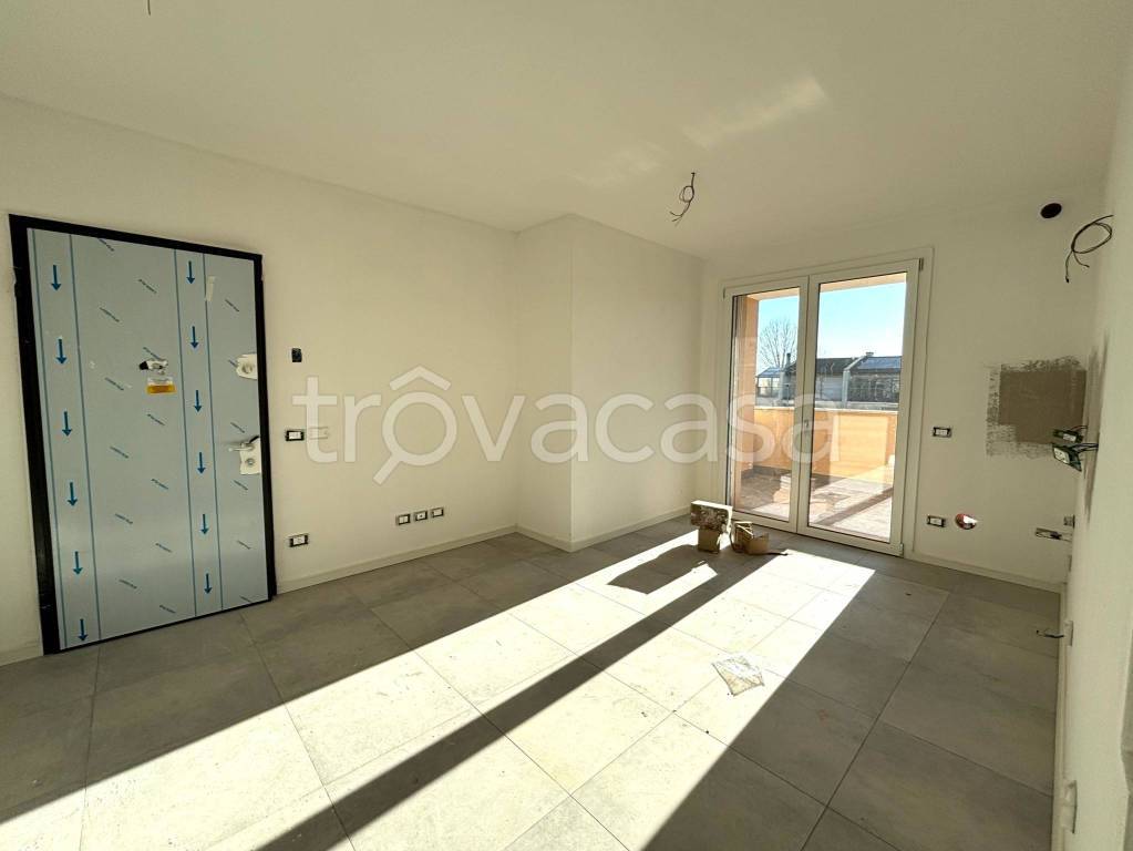 appartamento in affitto a Mantova in zona Cittadella