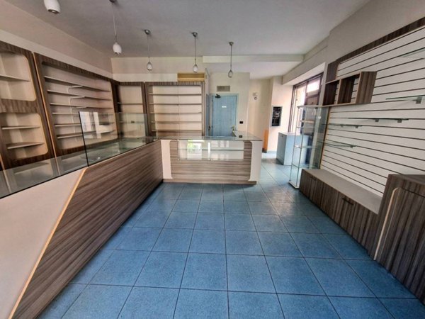 negozio in affitto a Mantova in zona Centro Storico