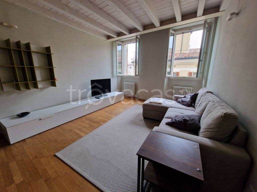 appartamento in affitto a Mantova in zona Centro Storico