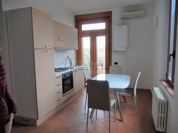 appartamento in affitto a Mantova in zona Viale Pompilio